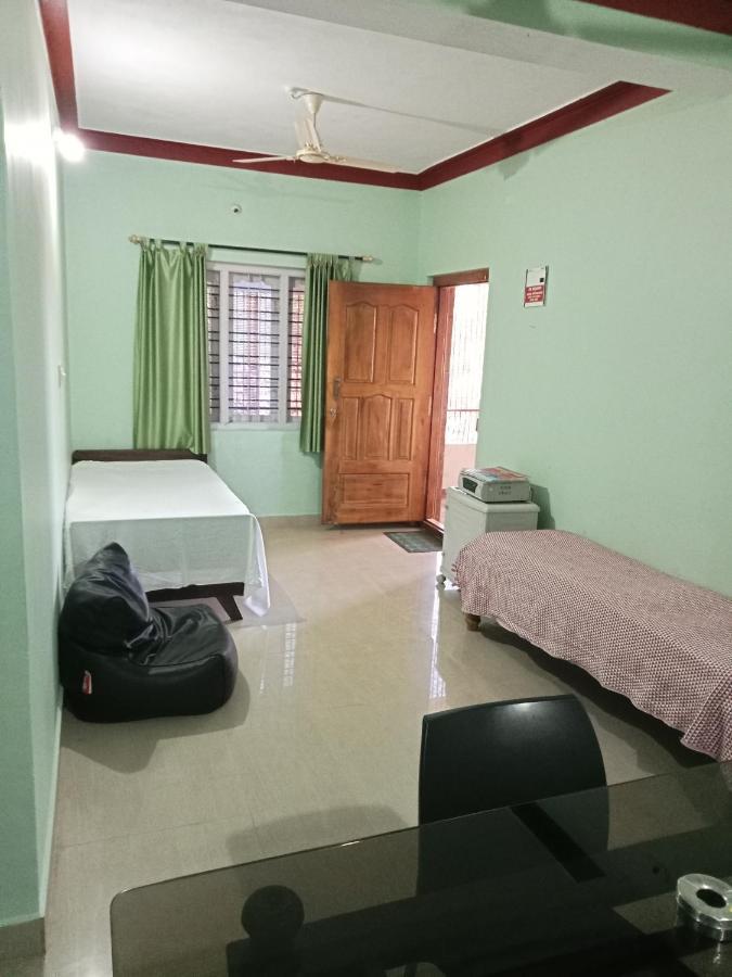 Krupa Homestay Madikeri Buitenkant foto